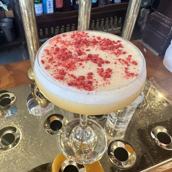 The Elephant and Castle - Pornstar martini - Pubs Near Me - London, XGL The Elephant and Castle - Pornstar martini - Pubs Near Me - London, XGL