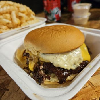 Ugly Delicious - Classic Single Patty Smash Burger - Burgers Near Me - Toronto, Ontario
