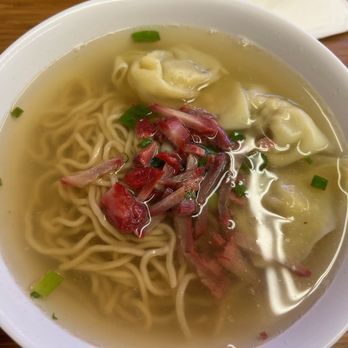 Palace Saimin - saimin with won tons - Japanese Near Me - Honolulu, Hawaii Palace Saimin - saimin with won tons - Japanese Near Me - Honolulu, Hawaii