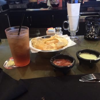 Gringo's Mexican Kitchen - Chips and salsa and tea!!! I would have preferred a margarita but can't stop at one!!! And have to catch a flight. - Mexican Near Me - Rosenberg, Texas Gringo's Mexican Kitchen - Chips and salsa and tea!!! I would have preferred a margarita but can't stop at one!!! And have to catch a flight. - Mexican Near Me - Rosenberg, Texas