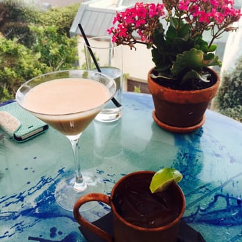 Geoffrey's Malibu - Espresso Martini & Moscow Mule - Seafood Near Me - Malibu, California