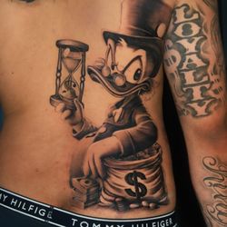 Monarca tattoo studio - Artist : chopz