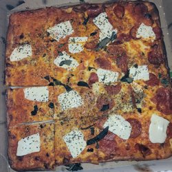 Blue Bell Pizza - Grandpa pizza
