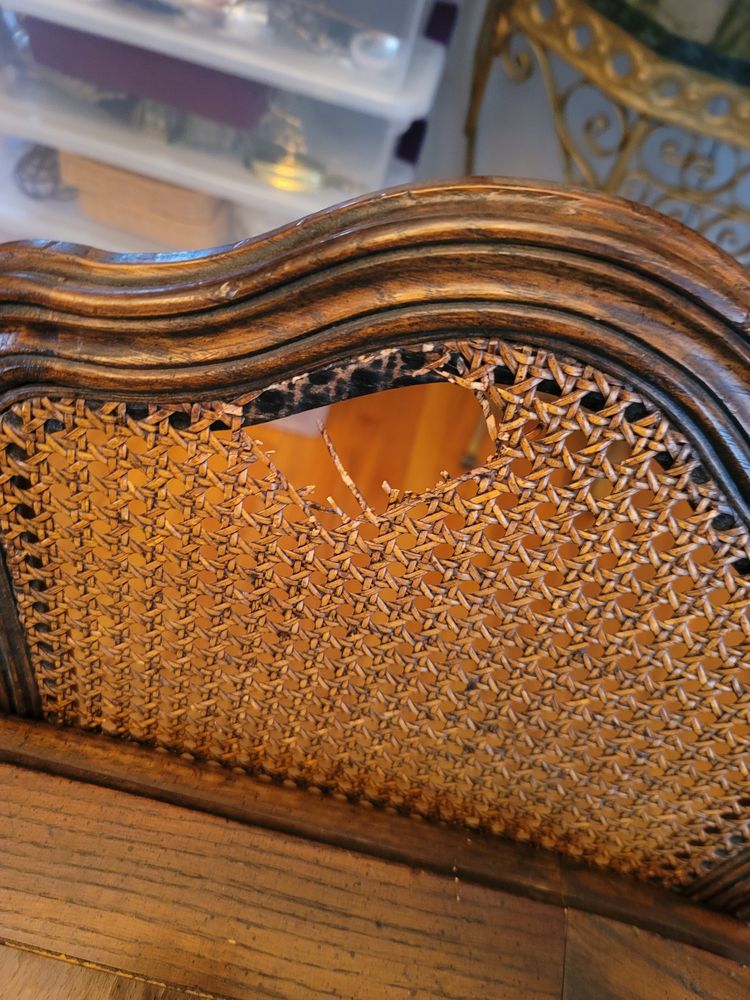 LaGrange Upholstery - upholstery in La Grange, IL