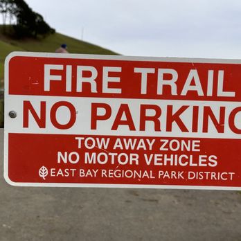 Wildcat Canyon Regional Park - fire trail - Parks Near Me - Richmond, California Wildcat Canyon Regional Park - fire trail - Parks Near Me - Richmond, California
