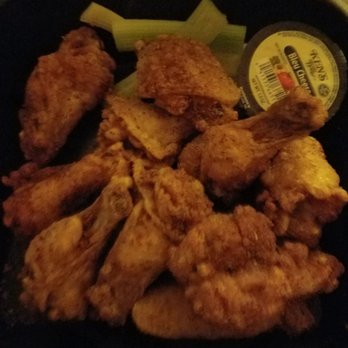Pizza Roma - Amazing wings - Pizza Near Me - Baltimore, Maryland