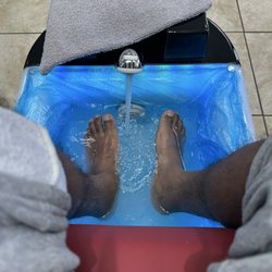 Diva Nails 2 - They fixed these feet!