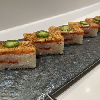 Miku - Salmon box sushi - Japanese Near Me - Vancouver, British Columbia Miku - Salmon box sushi - Japanese Near Me - Vancouver, British Columbia