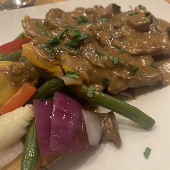 Amici - Scallopini - Italian Near Me - Pickering, Ontario