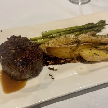 The Royal Scam - Filet mignon,roasted fingerling potatoes, roasted asparagus - Seafood Near Me - Mobile, Alabama