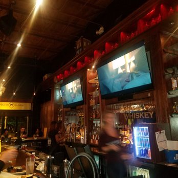 Whiskey Warehouse - Pubs Near Me - Charlotte, North Carolina