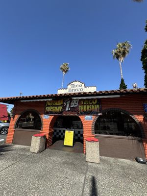 Taco Bravo by null