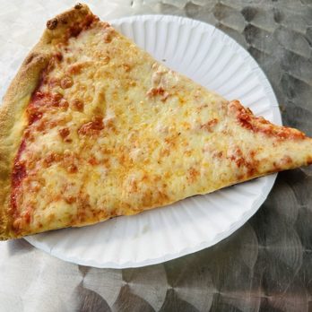 Dannys Pizza Kitchen: Savor Authentic Flavors Today!