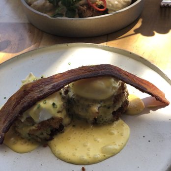 Yardbird - Crab Cake Benedict $26 - Southern Near Me - Los Angeles, California