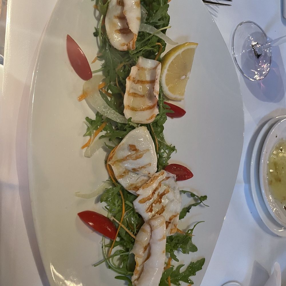 La Cucina - Grilled calamari - Italian Near Me - Luzern, LU La Cucina - Grilled calamari - Italian Near Me - Luzern, LU