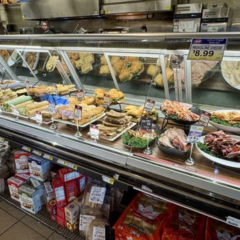 Granite Falls IGA - Deli counter - Grocery Near Me - Granite Falls, Washington