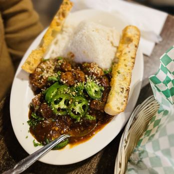 7 Mile House - Beef Salpicao - Sports Bars Near Me - Brisbane, California 7 Mile House - Beef Salpicao - Sports Bars Near Me - Brisbane, California