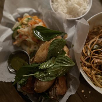 Mawn - Fried chicken served with white rice - Cambodian Near Me - Philadelphia, Pennsylvania Mawn - Fried chicken served with white rice - Cambodian Near Me - Philadelphia, Pennsylvania
