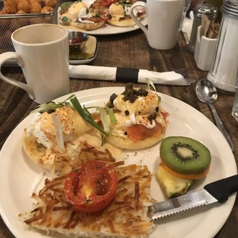 Jam Cafe on Beatty - Egg's Benedict, Salmon - Breakfast & Brunch Near Me - Vancouver, British Columbia Jam Cafe on Beatty - Egg's Benedict, Salmon - Breakfast & Brunch Near Me - Vancouver, British Columbia