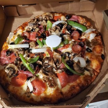 Round Table Pizza - Pizza Near Me - Kahului, Hawaii
