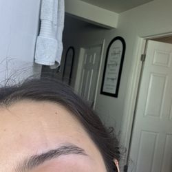 Eyebrow Threading Salon - I have thick eyebrows and look how horrible she left me my eyebrow wow!