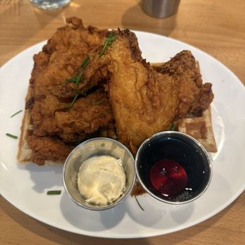 Poppy + Rose - Breakfast & Brunch Near Me - Los Angeles, California Poppy + Rose - Breakfast & Brunch Near Me - Los Angeles, California