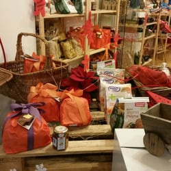 Spazio Natale Emergency - Idee regalo