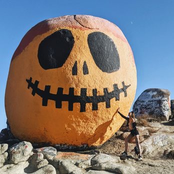 Pumpkin Rock Trail - Look at this smile - Hiking Near Me - Norco, California