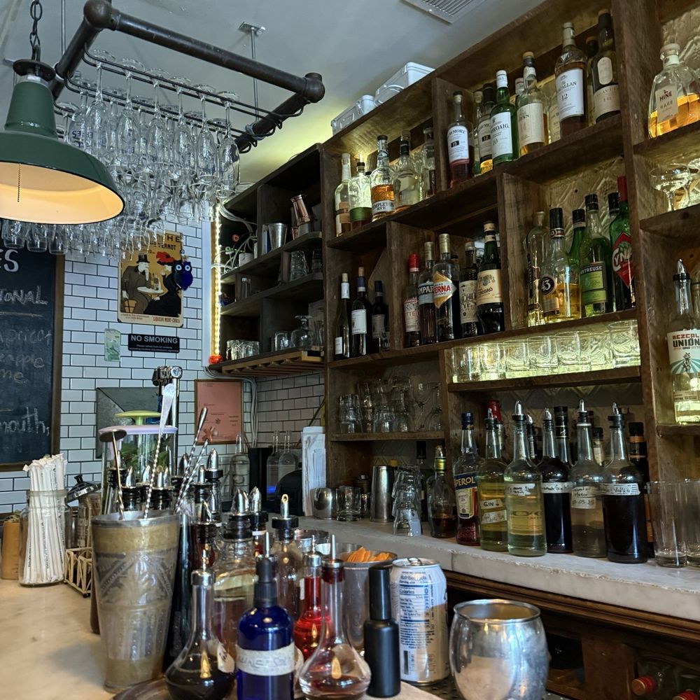 Entwine - Bar - Mediterranean Near Me - New York, New York Entwine - Bar - Mediterranean Near Me - New York, New York