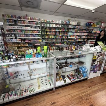 Mini Smoke Shop - Tobacco Shops Near Me - Miami, Florida Mini Smoke Shop - Tobacco Shops Near Me - Miami, Florida