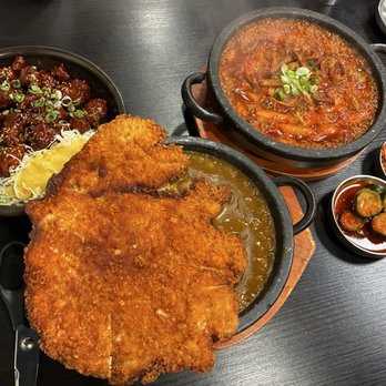 Dawa Kitchen - Dawa chicken, chicken katsu curry, dduk bokki, banchan - Korean Near Me - Los Alamitos, California