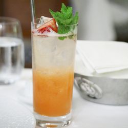 Club 33 - Poncha Toula Punch