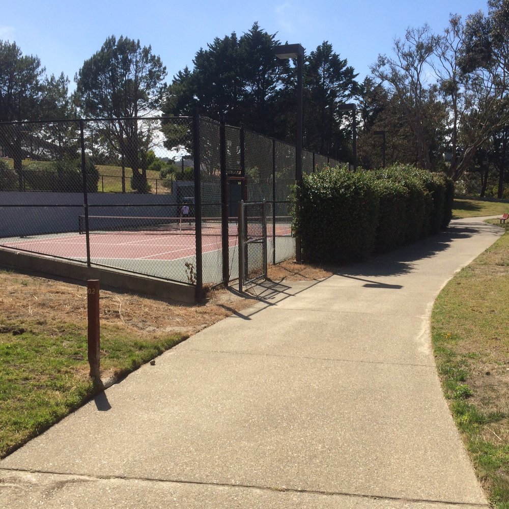 Sellick Park - Tennis & Basketball Courts - Parks Near Me - South San Francisco, California Sellick Park - Tennis & Basketball Courts - Parks Near Me - South San Francisco, California