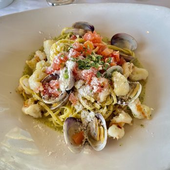 Parkers' Lighthouse - Seafood Linguine - Seafood Near Me - Long Beach, California Parkers' Lighthouse - Seafood Linguine - Seafood Near Me - Long Beach, California