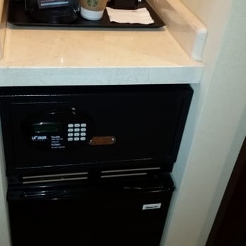 Sheraton Phoenix Downtown - Safe/fridge - Hotels Near Me - Phoenix, Arizona