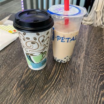 POKE FUSION BOWL - Ginger honey hot tea and peach milk tea with cute mini bobas - Poke Near Me - Gainesville, Florida