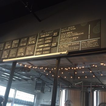 Lamplighter Brewing Broadway - Drink menu - Breweries Near Me - Cambridge, Massachusetts