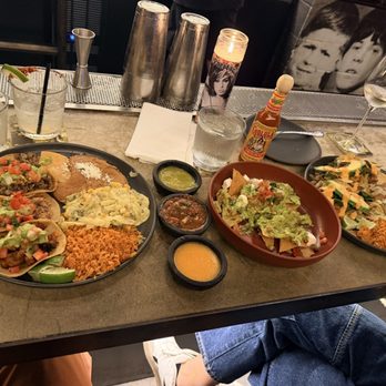 La Puerta - Chips and guac - Mexican Near Me - San Diego, California