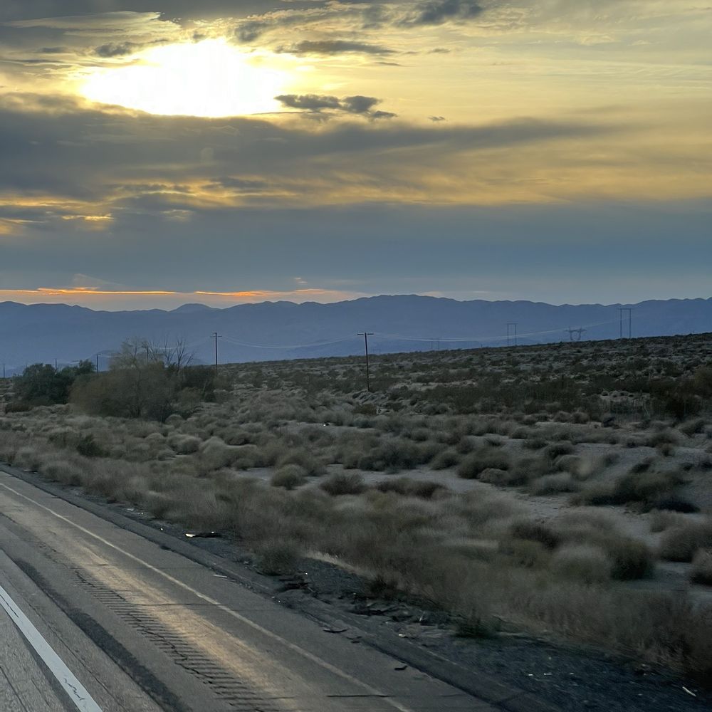 Western Express - Nevada! - Couriers & Delivery Services Near Me - Bloomington, California Western Express - Nevada! - Couriers & Delivery Services Near Me - Bloomington, California