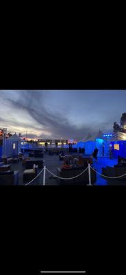 Woodland Hills on Ice by null