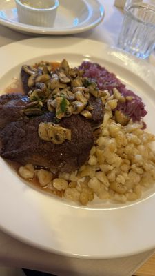 Helna’s Stube by null