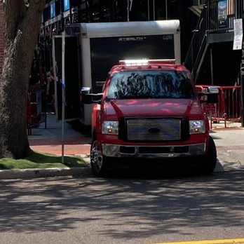 Road Runners Towing & Recovery - 24 hours a day, 7 days a week, 365 days a year! Our Emergency Towing Services are available in the entire Orlando area! - Roadside Assistance Near Me - Ocoee, Florida Road Runners Towing & Recovery - 24 hours a day, 7 days a week, 365 days a year! Our Emergency Towing Services are available in the entire Orlando area! - Roadside Assistance Near Me - Ocoee, Florida