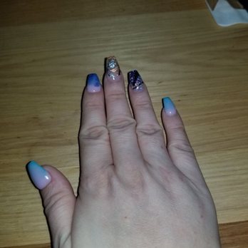 Paris Nails - Nail Salons Near Me - Galveston, Texas