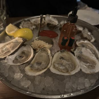 The Attic Oyster & Cocktail Bar - Happy hour oysters - Cocktail Bars Near Me - Flushing, New York