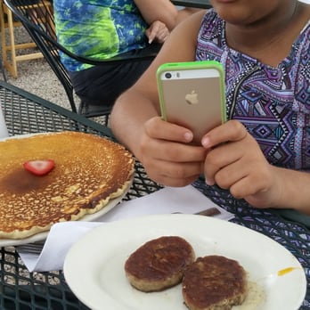 Buffalo Grille - American Near Me - Houston, Texas
