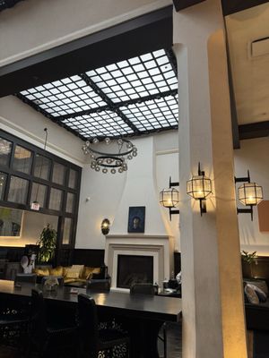 Bar Figueroa by null