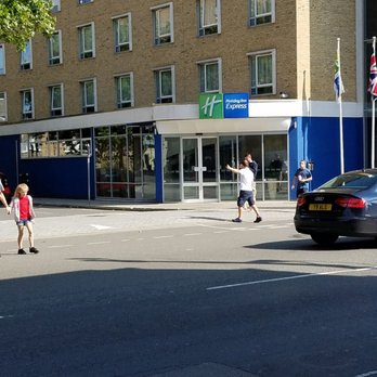 Holiday Inn Express  - Hotels Near Me - London, XGL
