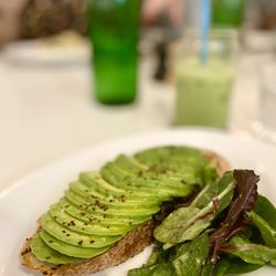 Willa's - Avo toast