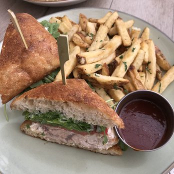 Driftwood Kitchen - Grilled swordfish sandwich - Seafood Near Me - Laguna Beach, California Driftwood Kitchen - Grilled swordfish sandwich - Seafood Near Me - Laguna Beach, California