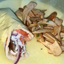 Nefertiti Egyptian Restaurant - Gyro and fries